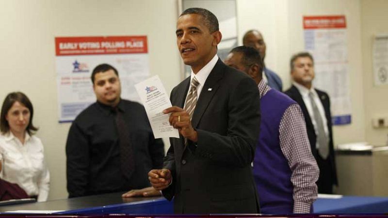 Obama vota por adelantado en Chicago para las elecciones del próximo 6 de noviembre