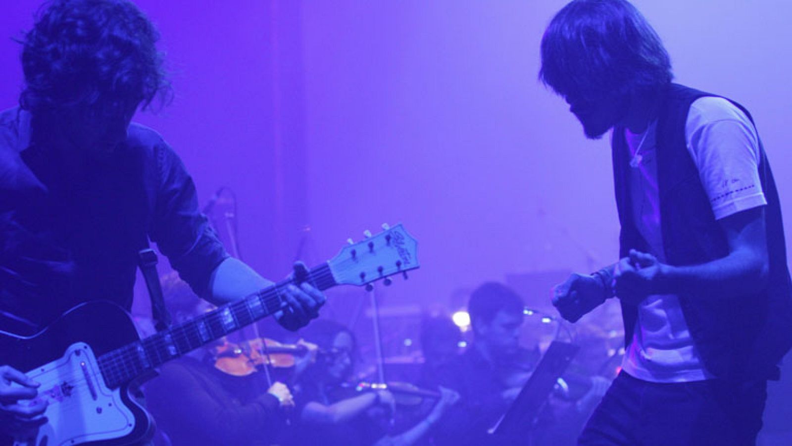 Vetusta Morla se despide en Madrid de la gira de 'Mapas' junto a la Orquesta Sinfónica de Murcia | Ver