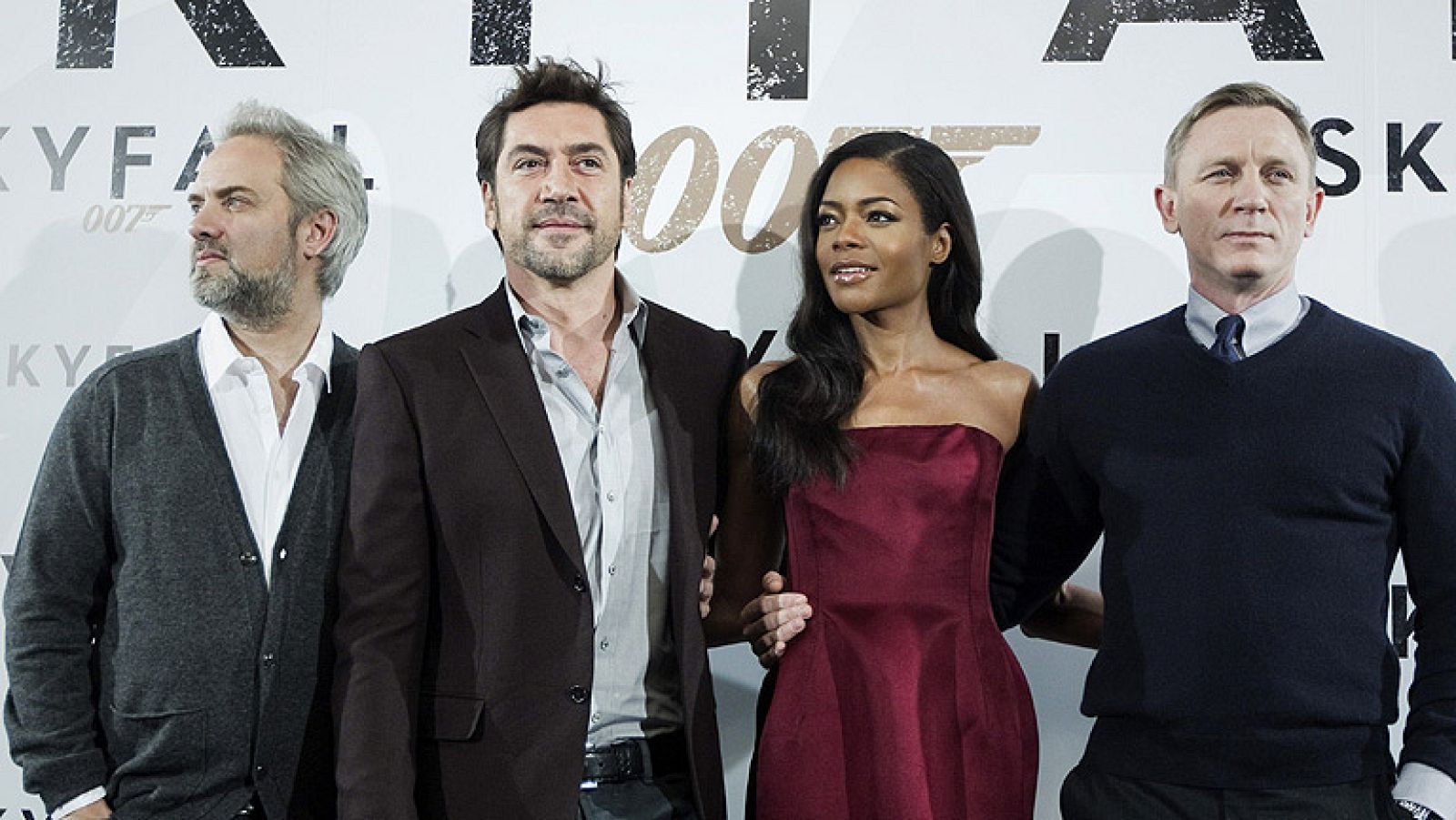 007 está en Madrid, misión, presentar a todos "Skyfall"