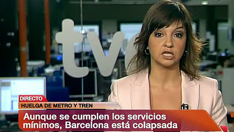 La huelga de transportes y la lluvia colapsan el tráfico en Barcelona