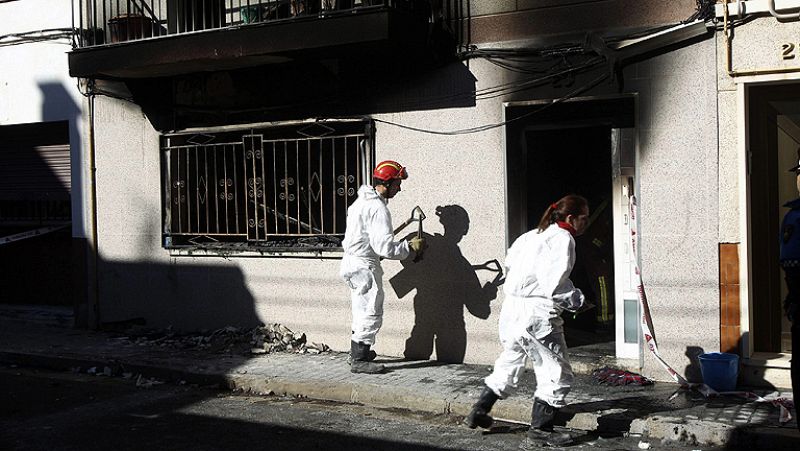 Mueren tres mujeres de la misma familia en el incendio de una vivienda en Sabadell