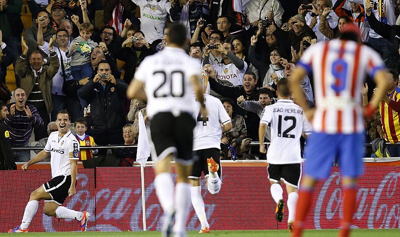 El Valencia rompe la racha del hasta ahora invicto Atlético de Madrid (2-0)