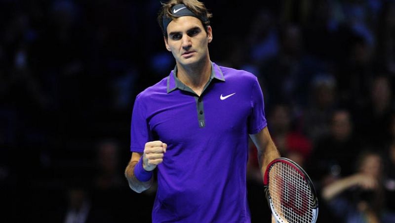 Lección magistral de Federer a Tipsarevic