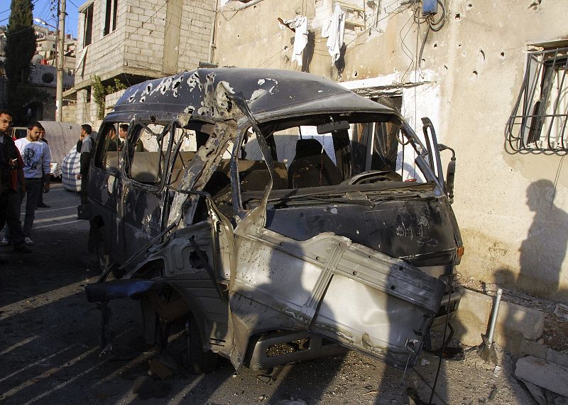 Explota un coche bomba en un bastión rebelde de Damasco en respuesta a otro en un barrio prosirio