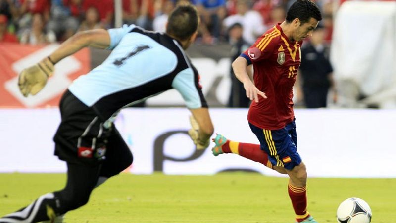 España le muestra a Panamá el fútbol de excelencia