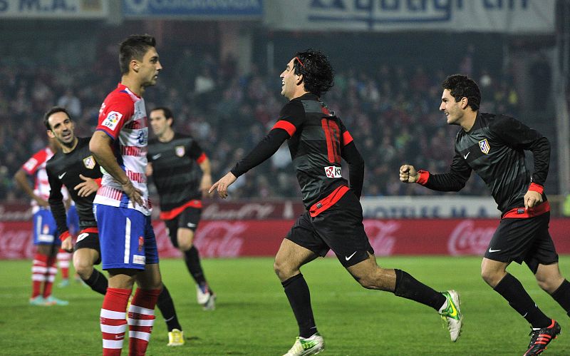 Arda da tres puntos de oro al Atlético de Madrid en Granada (0-1)