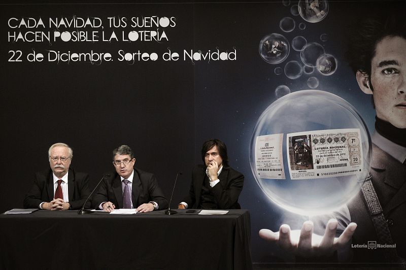 La fecha de la dimisión de Aguirre, entre los más vendidos de la Lotería de Navidad