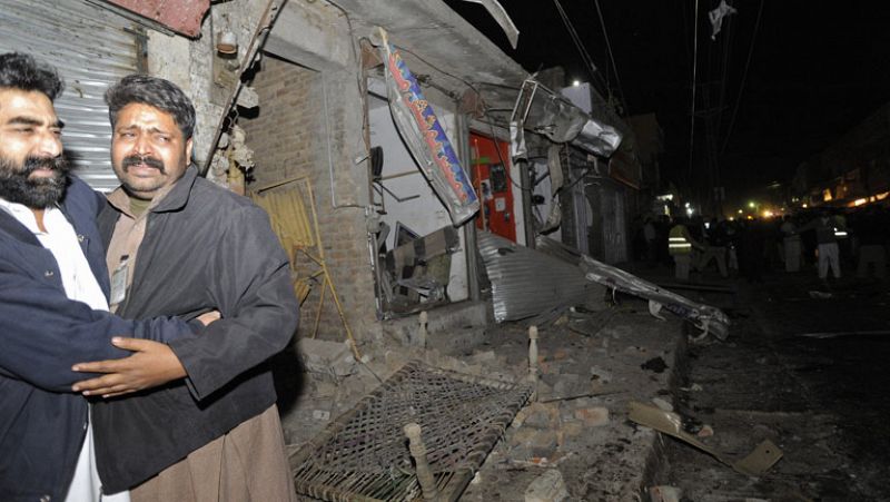 Al menos 28 muertos en una cadena de atentados en Pakistán reivindicada por los talibanes