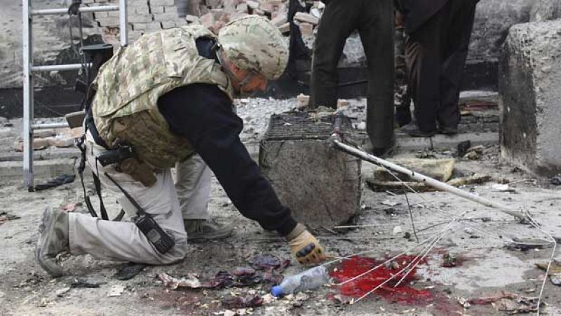 Informe Semanal analiza la salida de las tropas españolas de Afganistán después de diez años de presencia