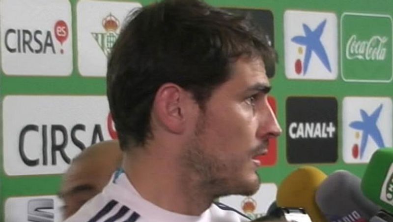 Casillas: "Mourinho se tiene que sentir más arropado por nosotros"