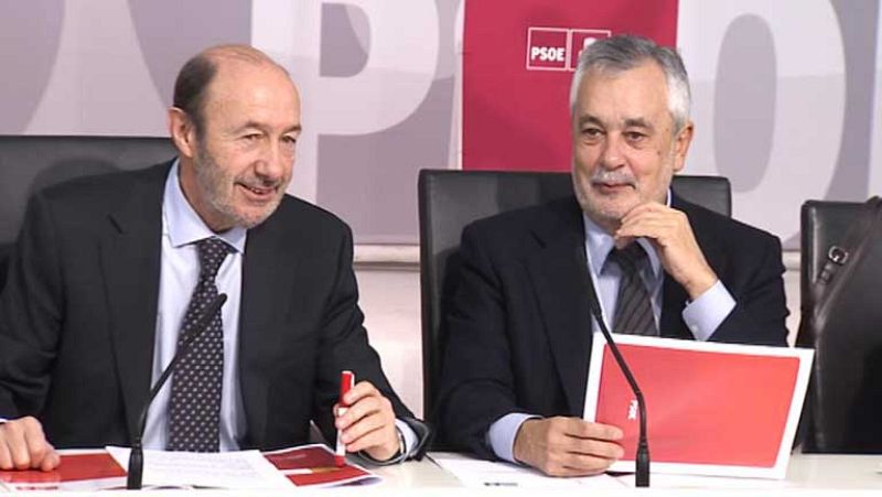 Rubalcaba tilda de "fracaso" los resultados de CiU y valora como "dignos" los datos del PSC