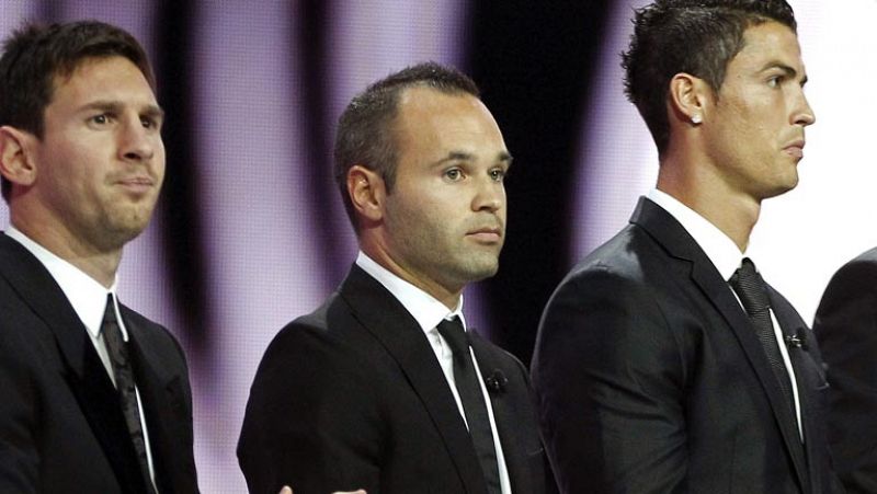 Lionel Messi, Cristiano Ronaldo y Andrés Iniesta, finalistas del Balón de Oro