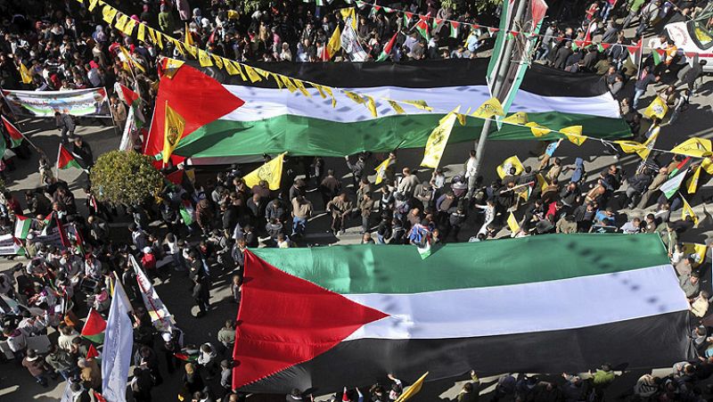 Decenas de miles de palestinos marchan en Gaza en apoyo al Estado palestino en la ONU