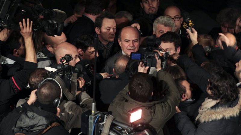 Bersani gana las elecciones primarias de la izquierda en Italia por un 61% de los votos