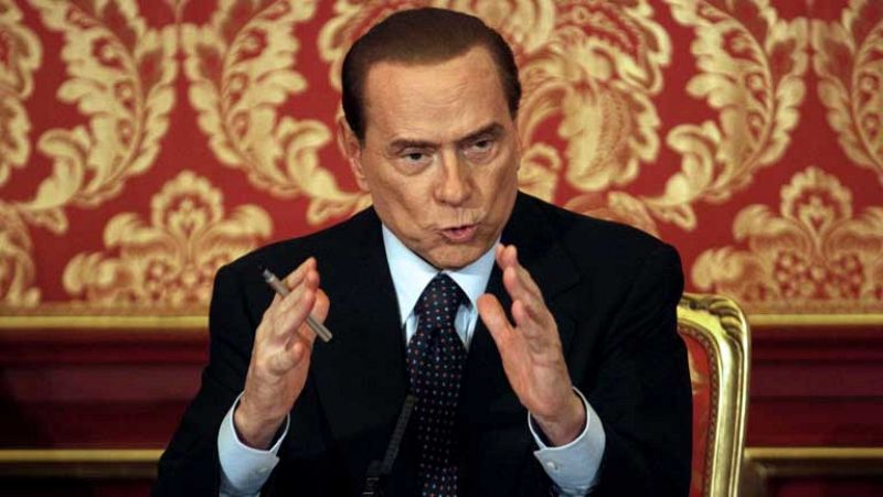 La derecha italiana busca adelantar las elecciones tras el anuncio del regreso de Berlusconi