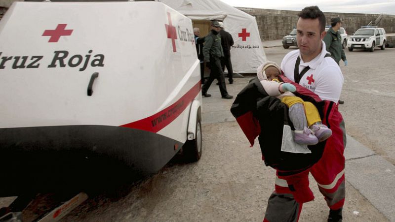 Medio centenar de inmigrantes rescatados en aguas del Estrecho de Gibraltar