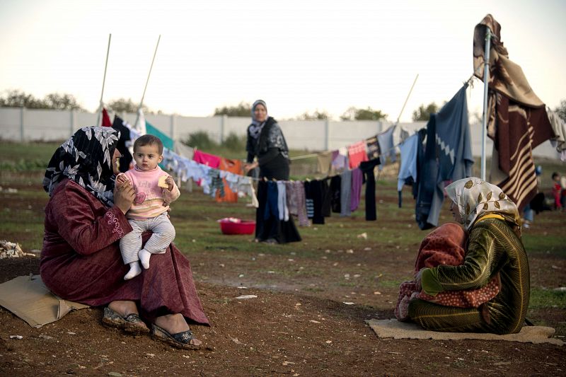 El número de refugiados sirios en el extranjero asciende ya a medio millón, según ACNUR