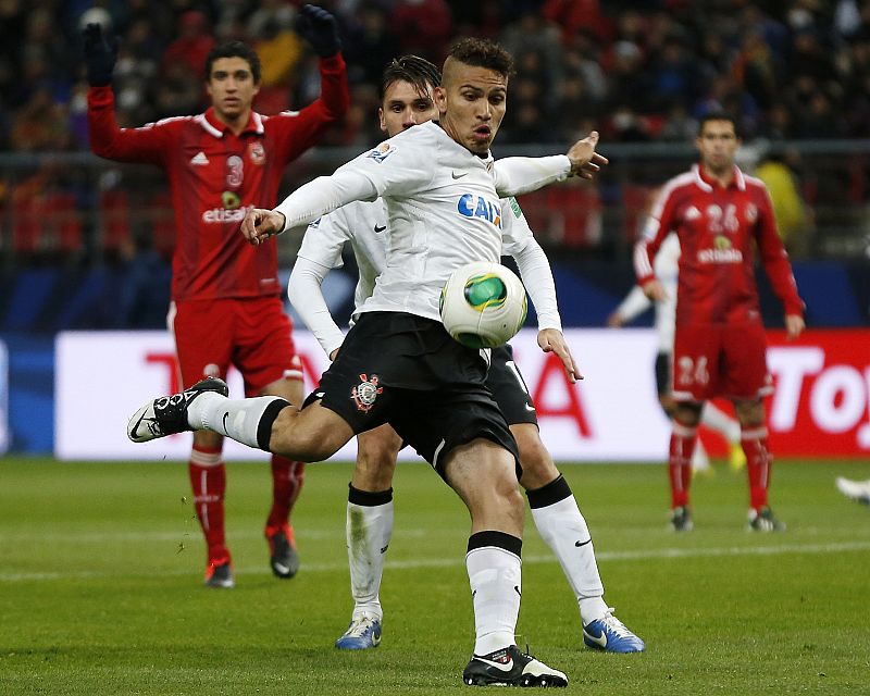 El Corinthians sufre más de la cuenta para llegar a la final del Mundialito