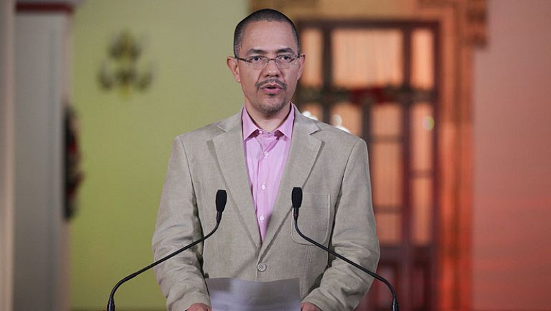 El Gobierno venezolano sale al paso de los rumores y dice que Chávez sigue "estable"