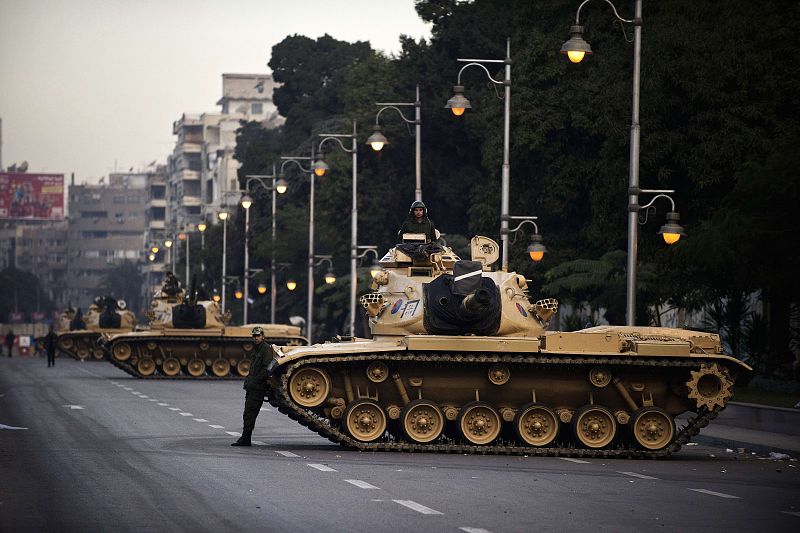 Un Egipto polarizado se prepara para el plebiscito bajo la atenta mirada del Ejército