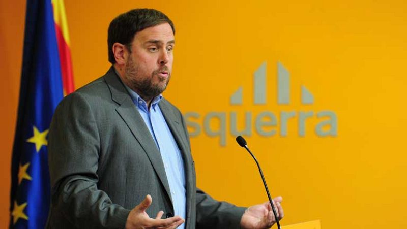 Duran contempla un Govern sin un pacto con ERC y Junqueras exige una consulta "sin dilaciones"