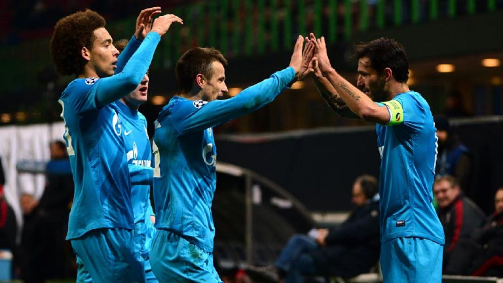 Seguidores racistas del Zenit piden al club que no fiche jugadores negros | Ver