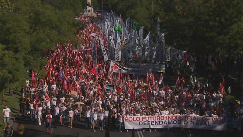 Miles de personas se manifiestan en toda España contra la no revalorización de las pensiones