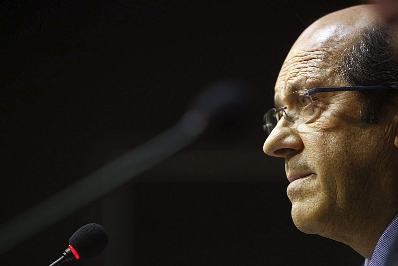 Llorente: "No estamos pegados al sillón, estamos pegados a la responsabilidad"