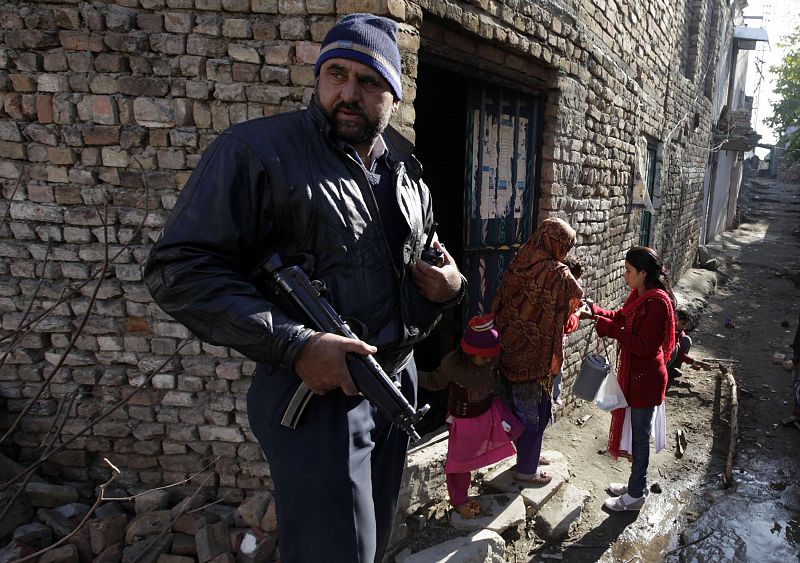 Los vacunadores en Pakistán: mártires o espías