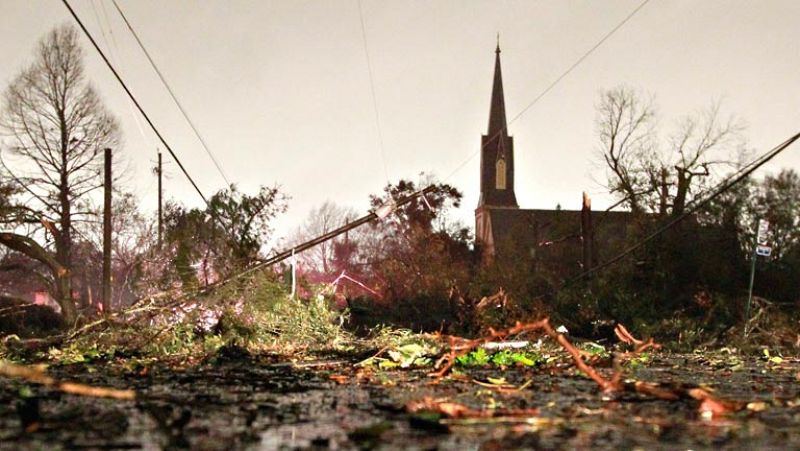 Seis muertos en Estados Unidos por un temporal con tornados y nevadas