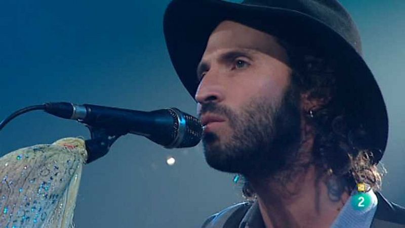 Leiva cierra 2012 explotando su sincero 'Diciembre' en 'Los conciertos de Radio 3'