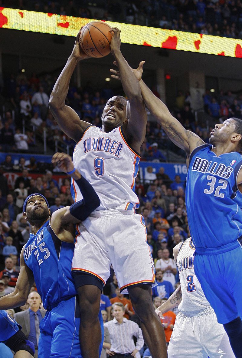 Serge Ibaka gana con los Thunder en la prórroga