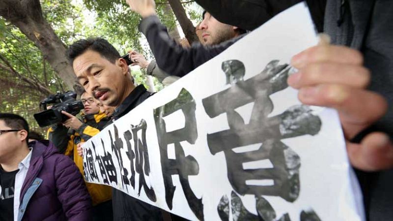 Los periodistas chinos que protestaban por la censura llegan a un acuerdo con las autoridades