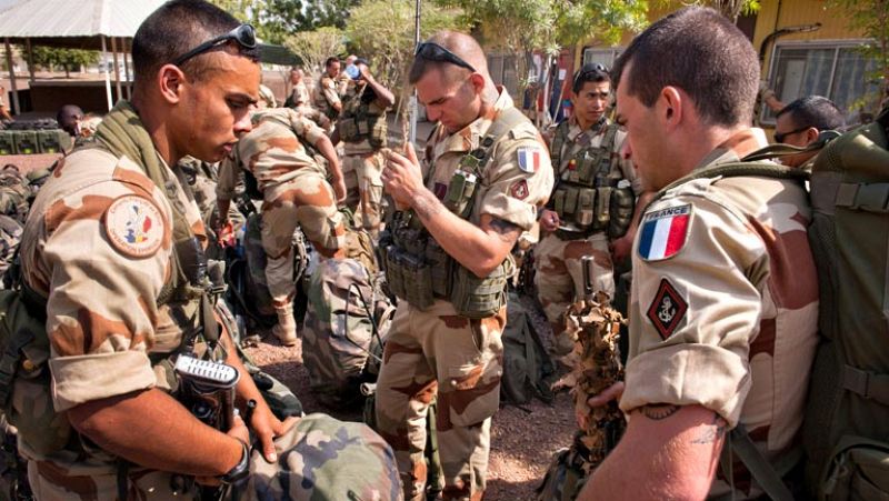 Los islamistas de Mali amenazan con "golpear el corazón de Francia"