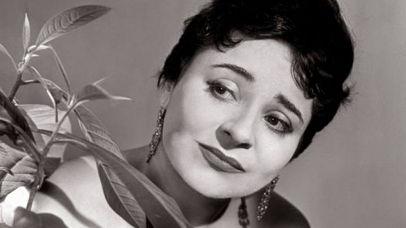 Diez aos sin la soprano Victoria de los ngeles