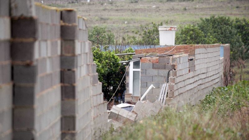 El temporal causa dos muertos, origina daños y complica las comunicaciones