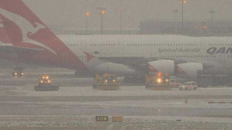El temporal obliga a cancelar cientos de vuelos en varios aeropuertos europeos