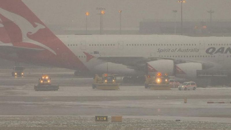 El temporal obliga a cancelar cientos de vuelos en varios aeropuertos europeos