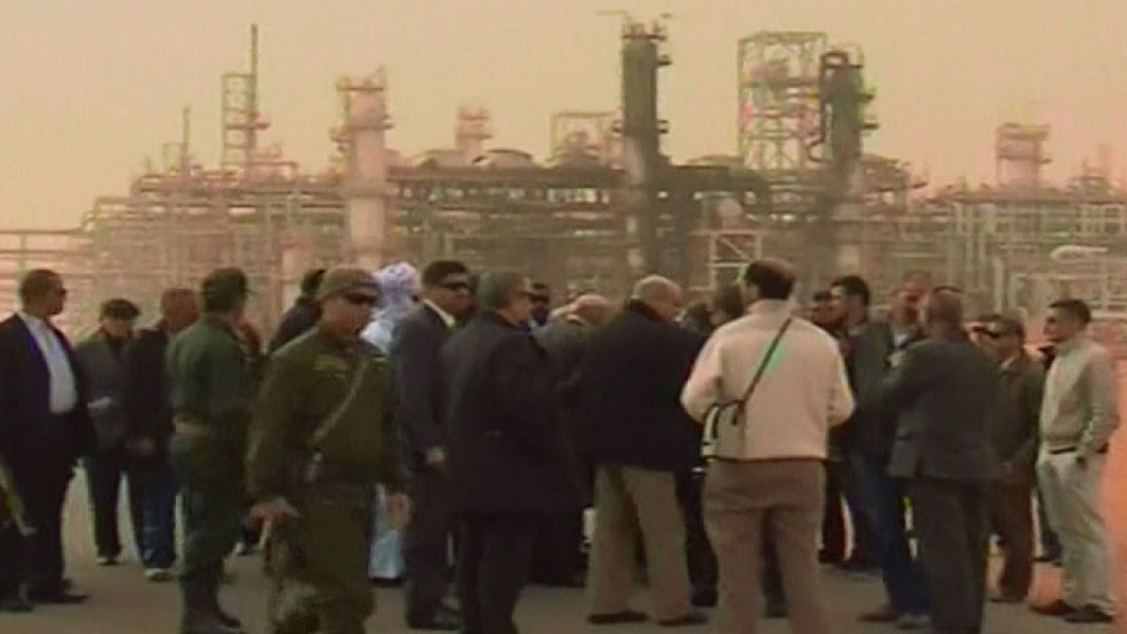 El primer ministro argelino realiza un balance sobre los rehenes de la planta de gas