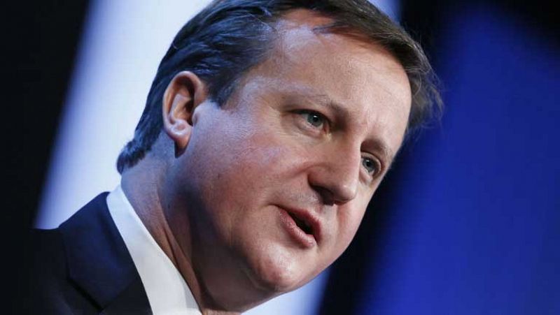 Cameron, contrario a "meter a Europa con calzador en una unión política"