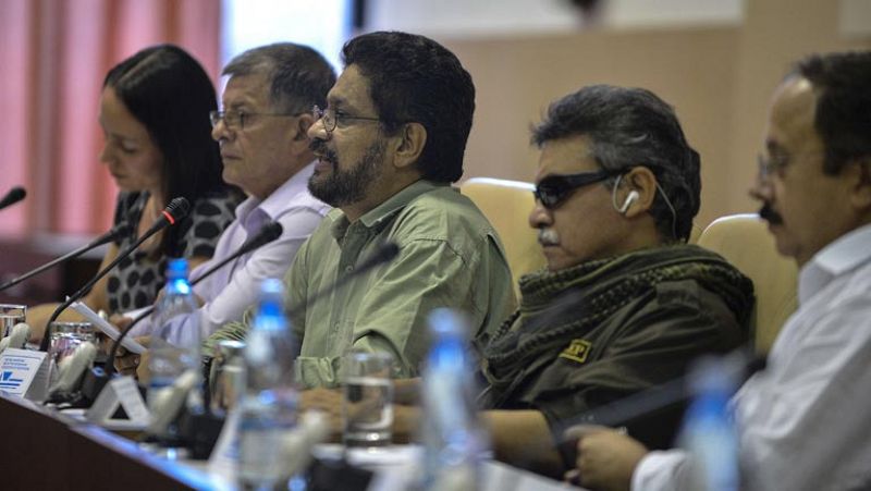 Las FARC: "Las conversaciones van a buen ritmo, ritmo de mambo"