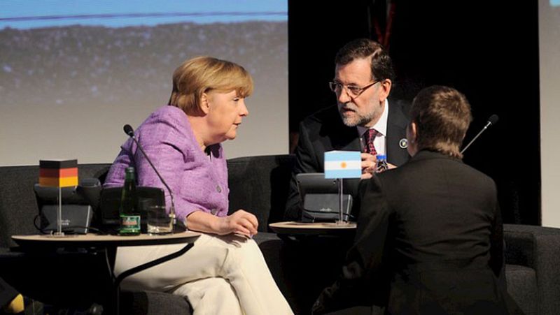 Rajoy mantiene ante Merkel que los países que puedan adopten políticas de crecimiento