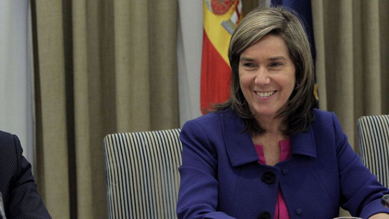 La policía señala que la trama Gürtel regaló a Mato y a su exmarido viajes y artículos de lujo