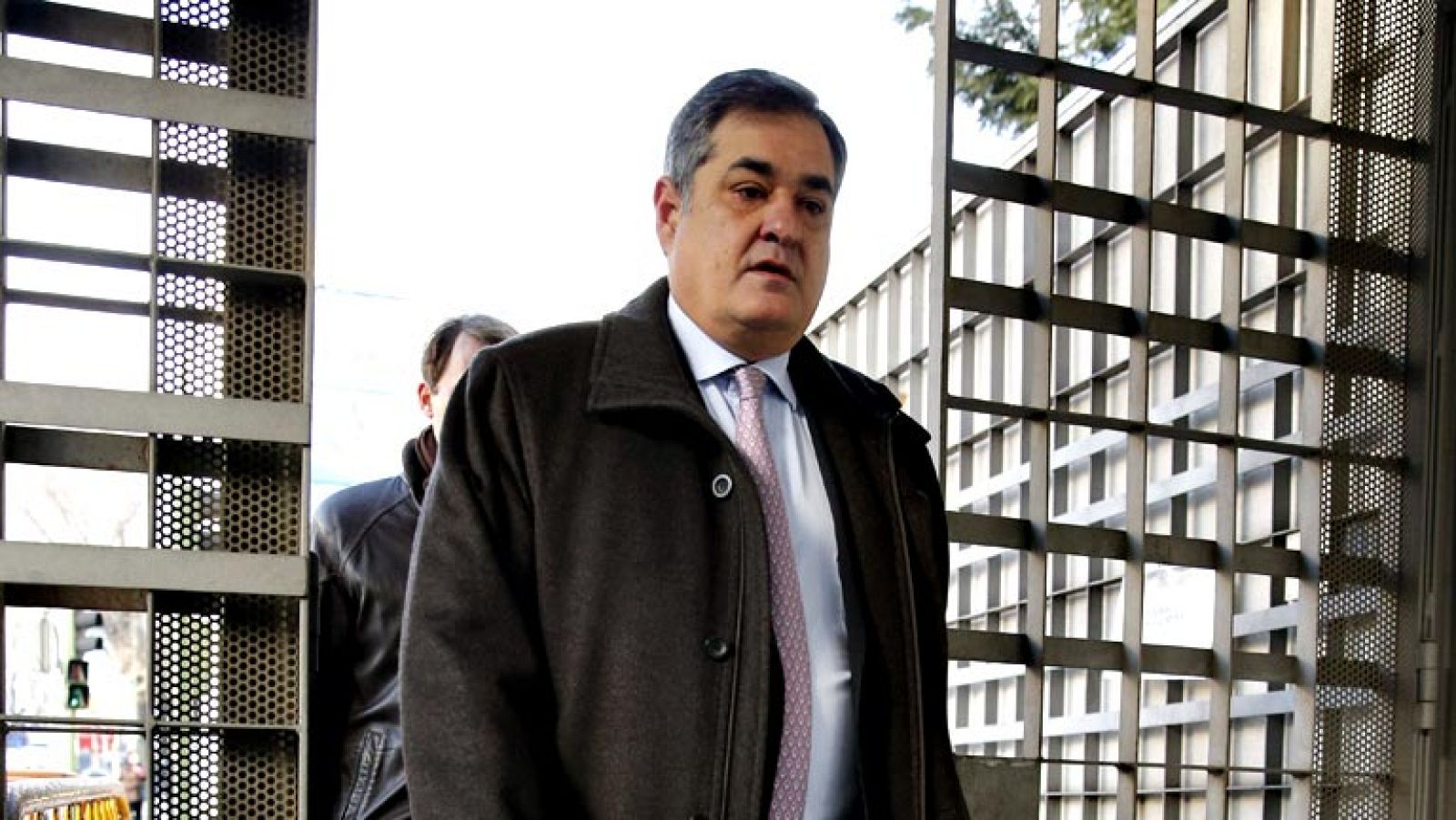 La sospecha de que el exdirector deportivo Manuel Saiz iba a recibir de los médicos Eufemiano Fuentes y José Luis Merino unos medicamentos para entregárselos a un ciclista concreto fue lo que desencadenó la detención de estos tres acusados en la Oper