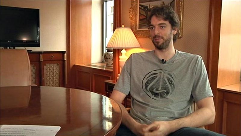 Pau Gasol: "Mike D'Antoni hace su trabajo y yo hago el mío"