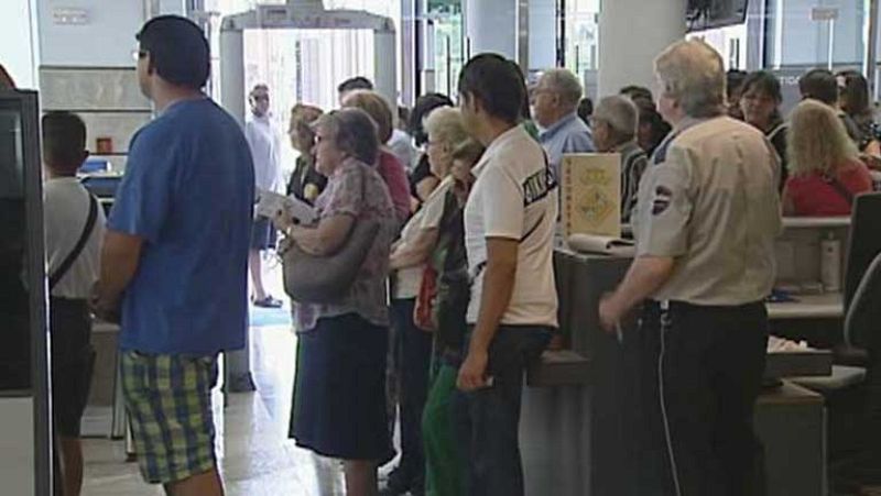 Investigan si 4.000 personas viajaron a Baleares con falsos certificados de residencia