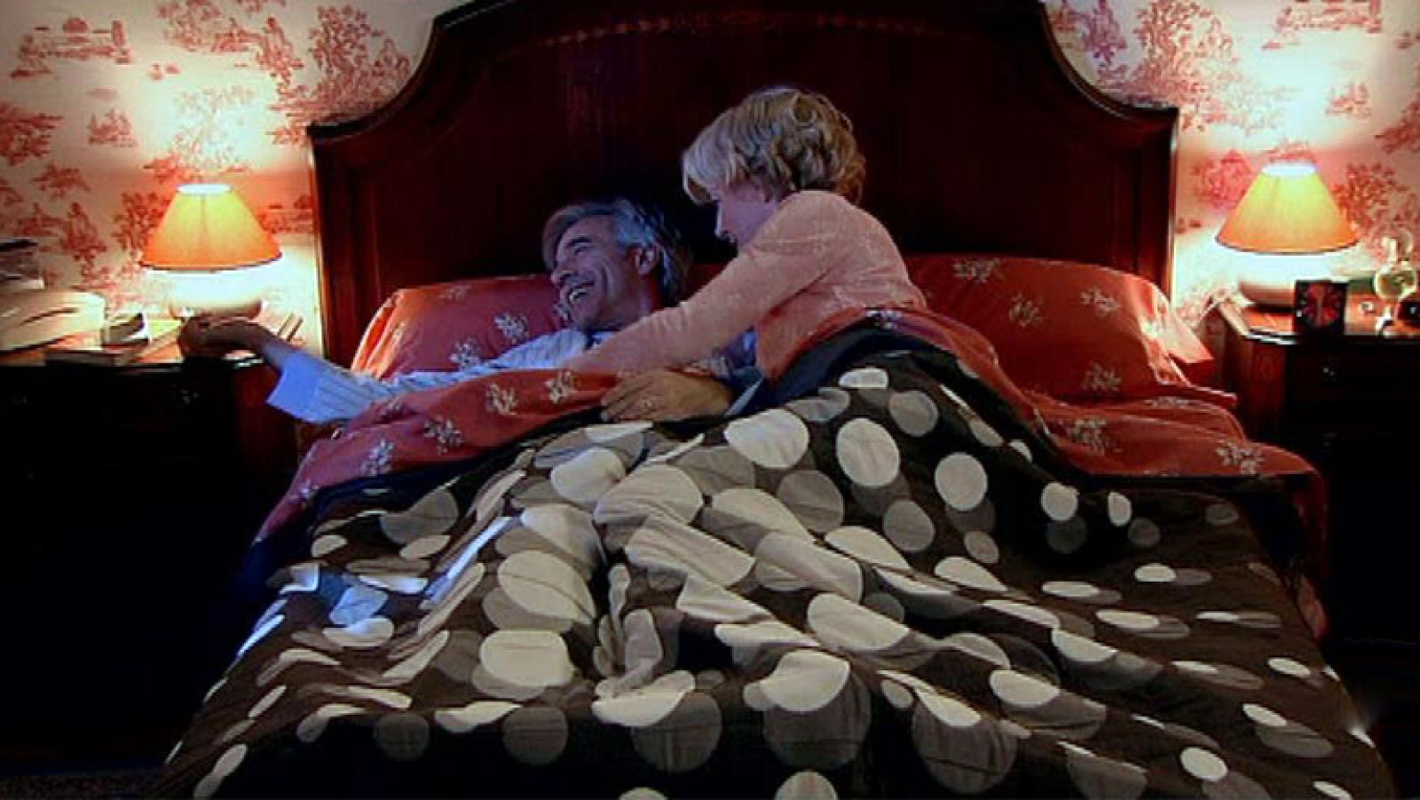 Cuéntame cómo pasó - Minuto de oro del capítulo 239 | Ver