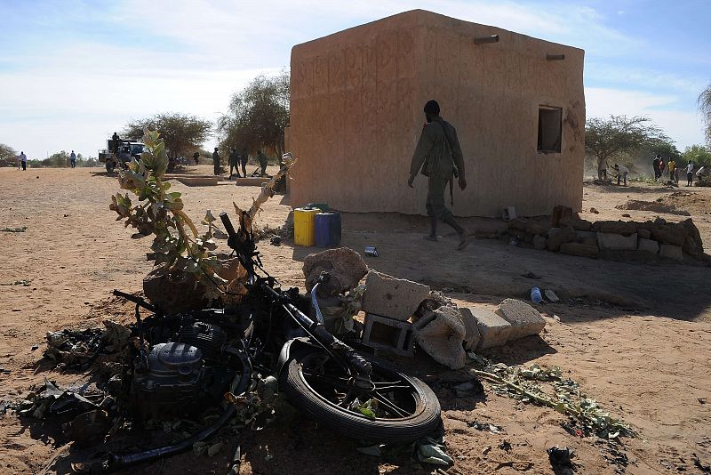 Interceptan a dos jóvenes con cinturones explosivos en el norte de Mali