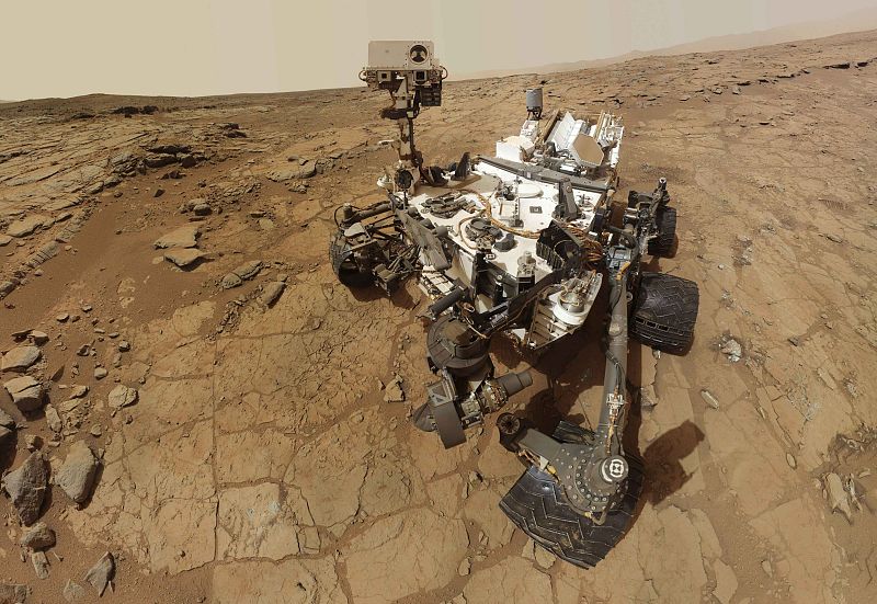 El Curiosity perfora por primera vez una roca en Marte