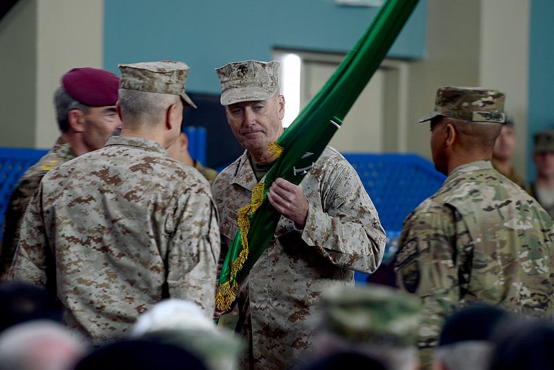 El general Joseph Dunford se pone al frente de la misión de la OTAN en Afganistán